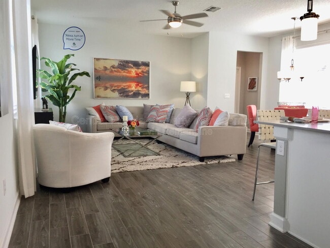 Building Photo - 12076 Theme Alley