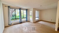 Building Photo - Bright Studio with courtyard view, include...