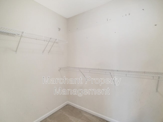 Building Photo - 27 Sunfield Ct