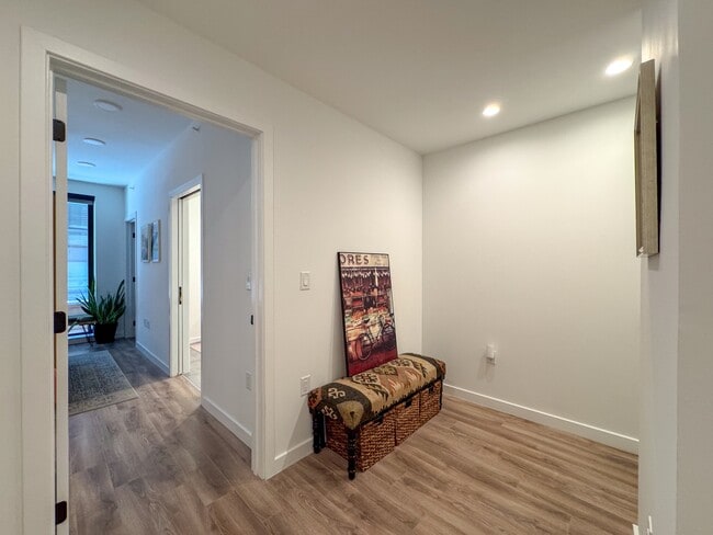 Building Photo - 1500 Harry Thomas Way NE