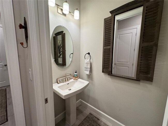 Building Photo - 16109 Umbria Pl