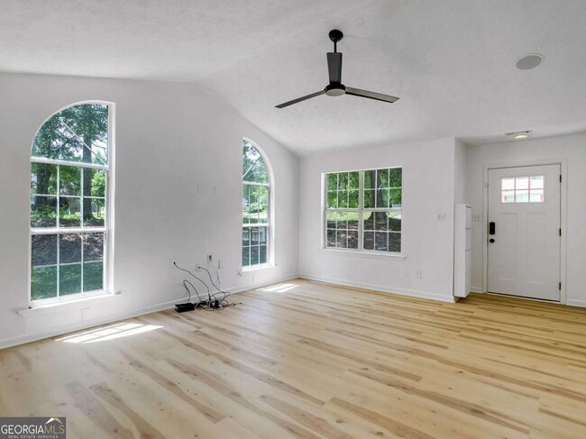 Building Photo - 106 Kimbell Farm Dr