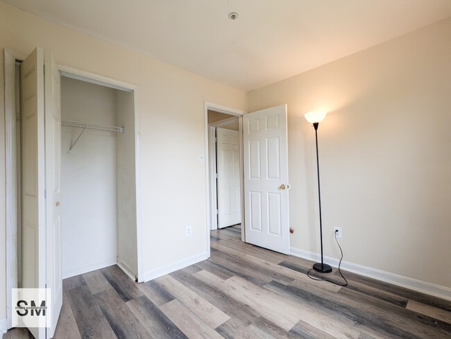 Building Photo - 1602 Willowwood Ct