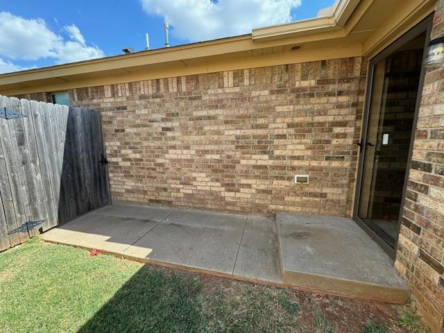 Building Photo - 18200 Viento Dr