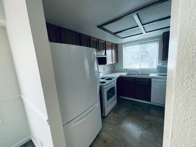 Building Photo - 4205 Perro Ln