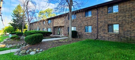 Building Photo - Northwoods Apartments