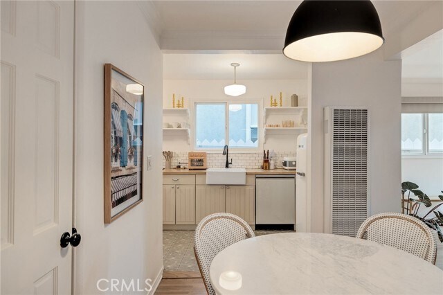 Building Photo - 1706 Carver St