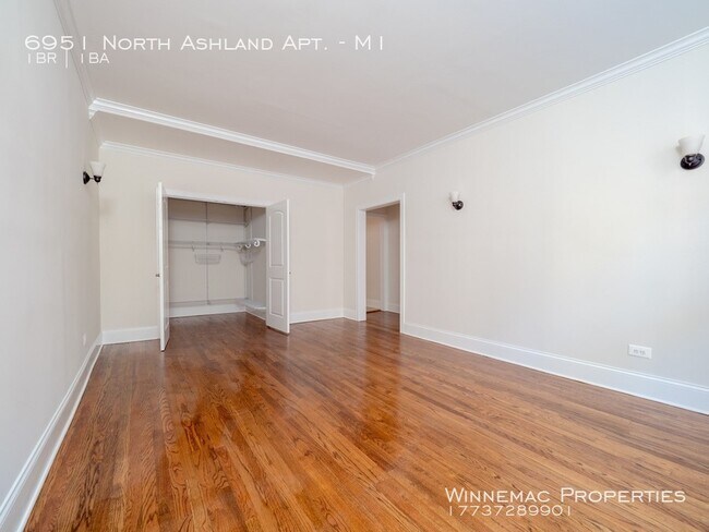 Building Photo - 6951 N Ashland Ave