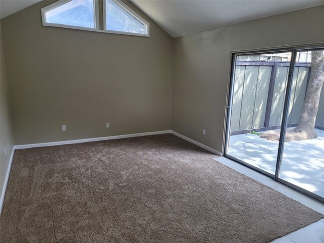 Building Photo - 4630 Country Creek Dr