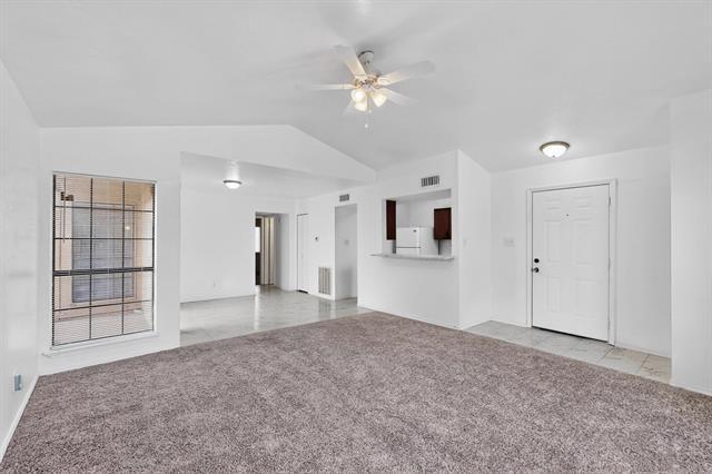 Building Photo - 2510 Limestone Dr