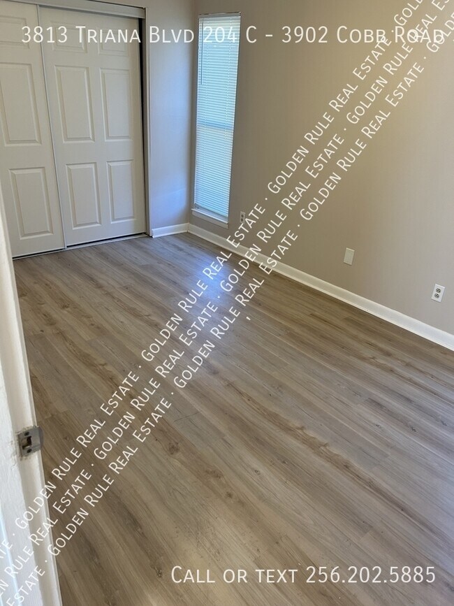 Building Photo - 3813 SW Triana Blvd