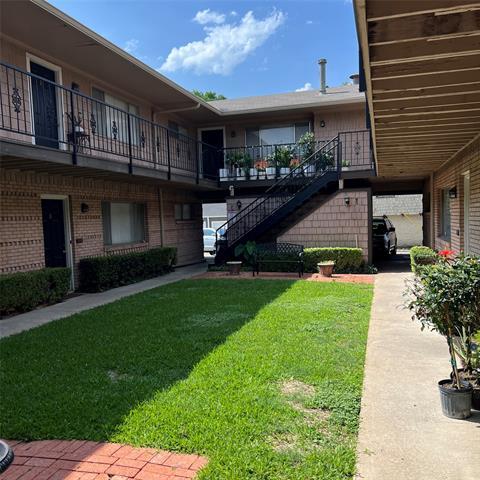 Building Photo - 4149 Lovers Ln