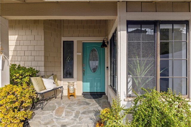Building Photo - 25662 Cresta Loma