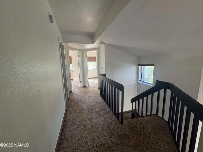 Building Photo - 4170 E Spring Meadows Cir
