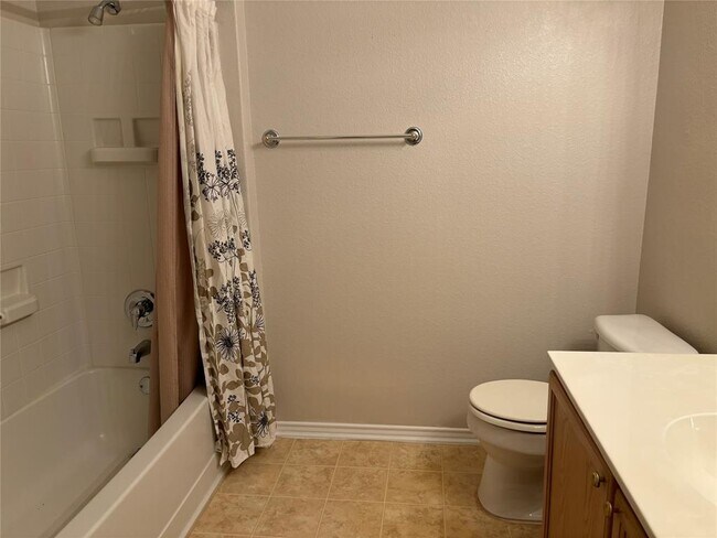 Building Photo - 106 Bowie Cir