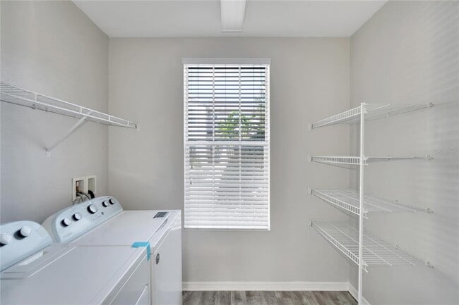 Building Photo - 7322 S Trask St