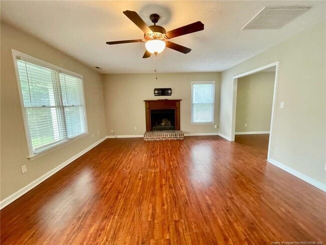 Building Photo - 5775 Sonora Pl
