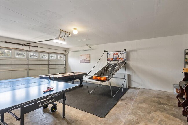 Building Photo - 1703 Kimmerling Ln