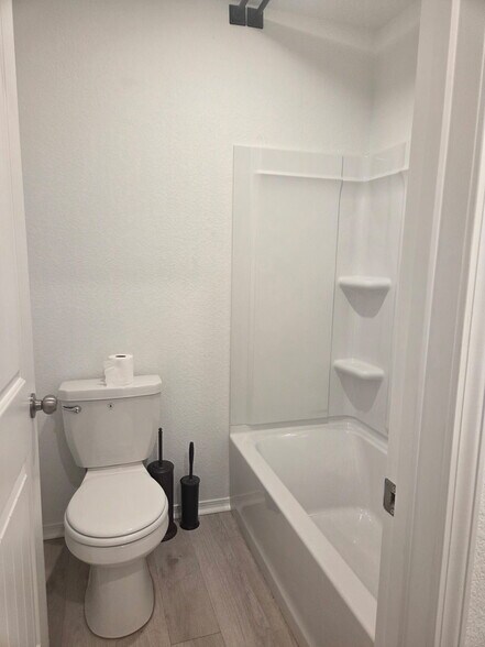 Building Photo - 8300 Fitzgerald Ln