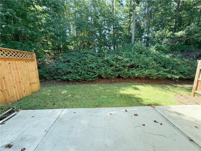 Building Photo - 216 Parc View Ln
