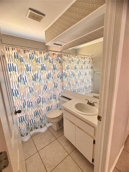 Building Photo - 2070 Sarah Louise Dr