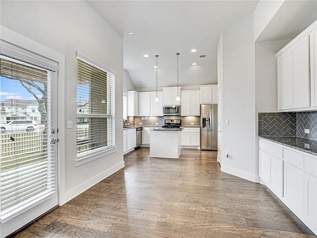 Building Photo - 14707 Catarina Wy