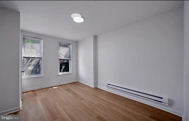Building Photo - 1616 W Wingohocking St