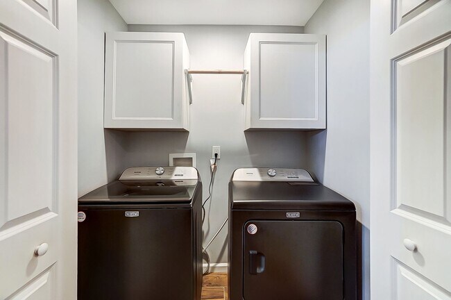 Building Photo - Beautiful Remodeled  Home in Historic Wilmore.