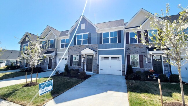 Building Photo - 5739 Addison Gate Dr