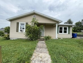 Building Photo - Spacious home for rent!!!