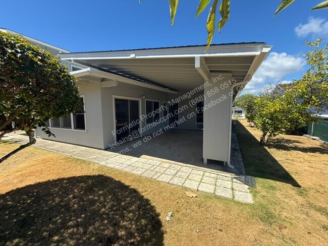 Building Photo - Pet Friendly! -  Beautiful 4-Bedroom, 3-Ba...