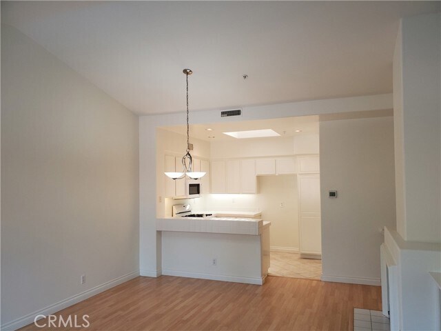 Building Photo - 2676 Dietrich Dr