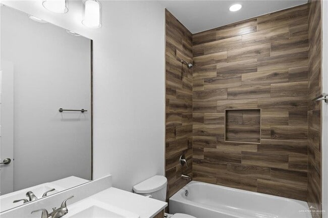 Building Photo - 1706 Unity Dr
