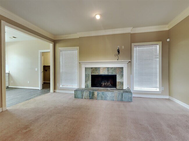 Building Photo - 19026 Owen Oak Dr