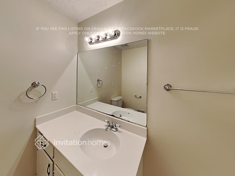 Building Photo - 3026 Beaver Dr