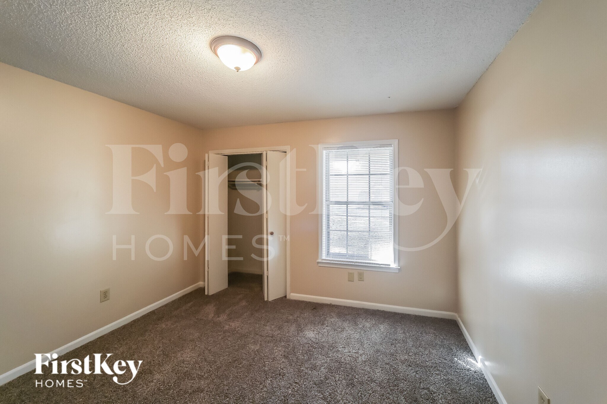 Building Photo - 6528 Baybrook Ln