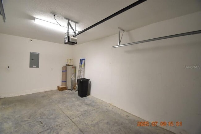 Building Photo - 2954 Birchcreek Dr