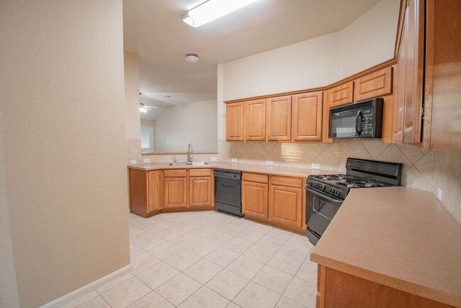 Building Photo - 312 Pheasant Ridge Dr