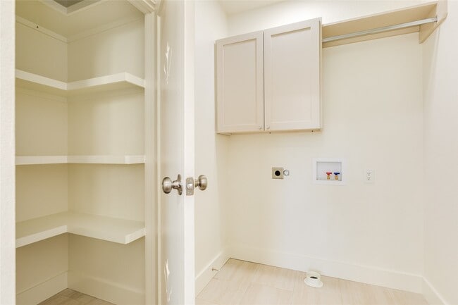 Building Photo - 2512 Avenue K