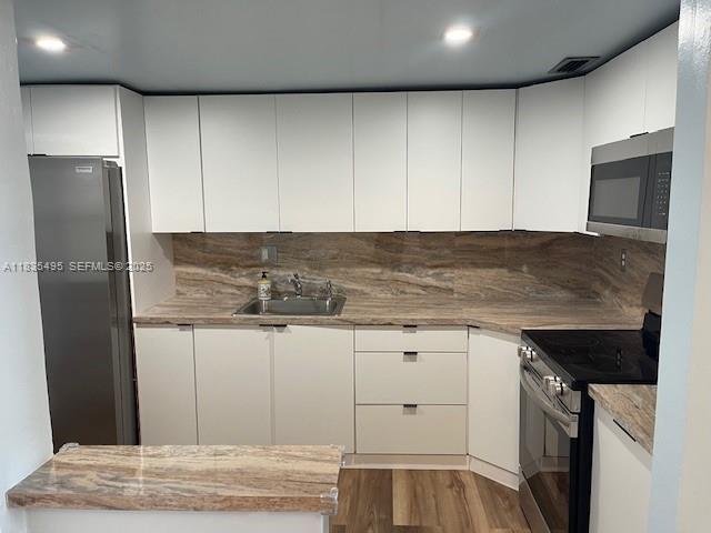 Building Photo - 1475 NE 125th Terrace