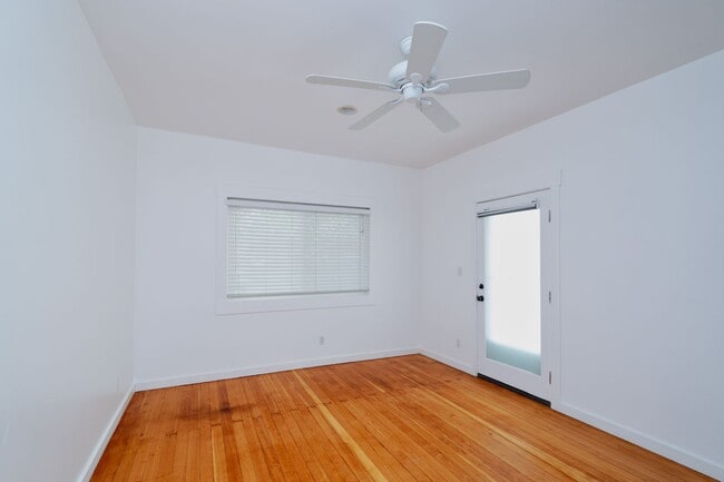 Building Photo - Beautiful 2 bedroom 1 bath home!!!!