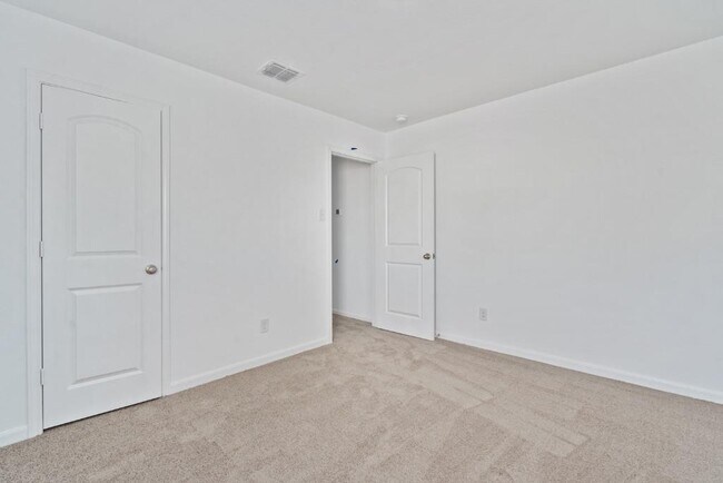 Building Photo - 3940 Prairie Crk