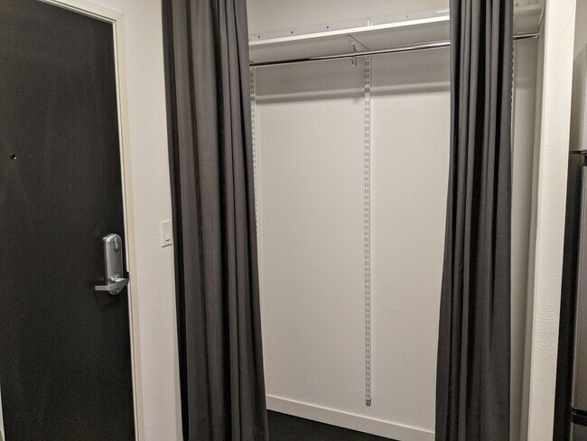 Interior Photo - Thomas Street Lofts