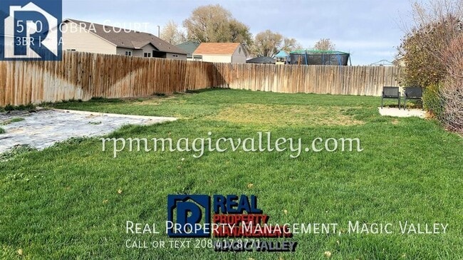 Building Photo - 570 Cobra Ct