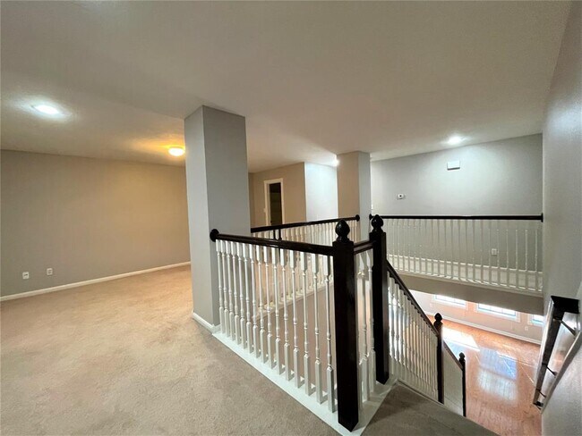 Building Photo - 16002 Speyburn Ct