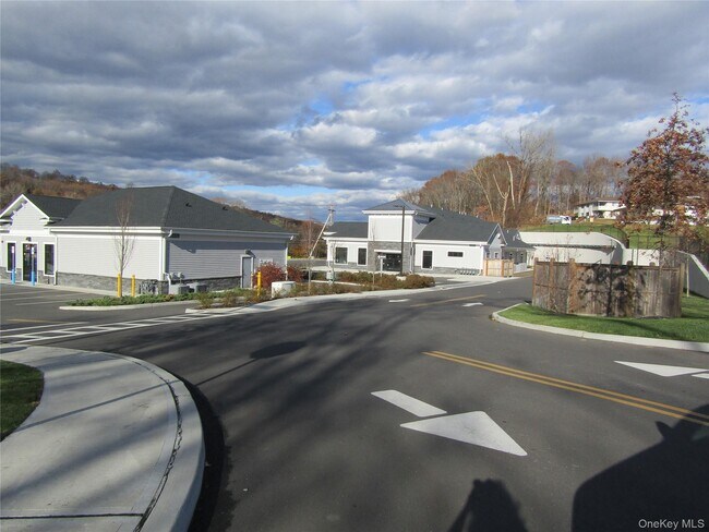 Building Photo - 1803 Parr Lake Dr