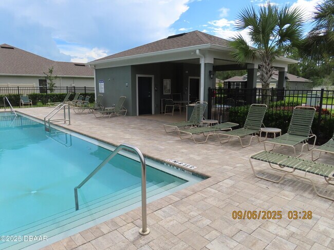 Building Photo - 35 Caballero Ct