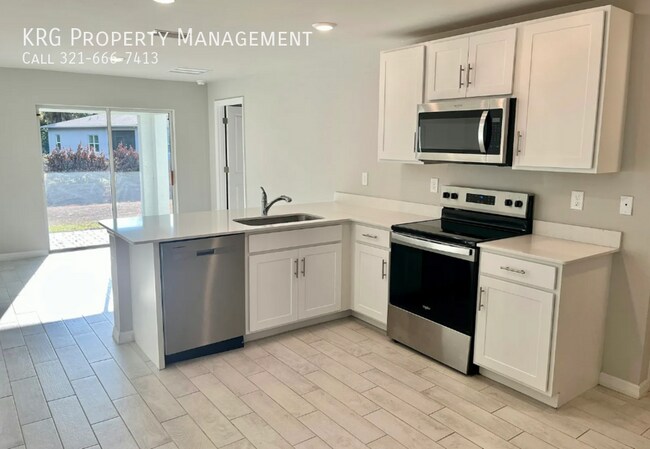 Building Photo - 5029 S Rosebud Cir