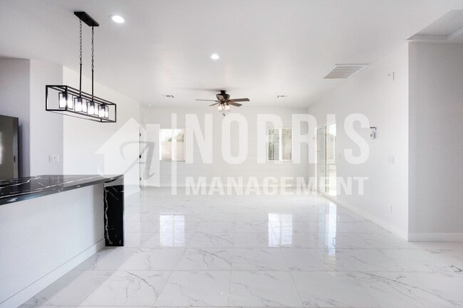 Building Photo - Beautiful Brand New Home with Block Wall