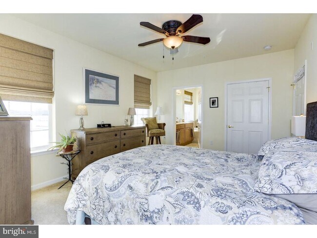 Building Photo - 4045 Derby Ct